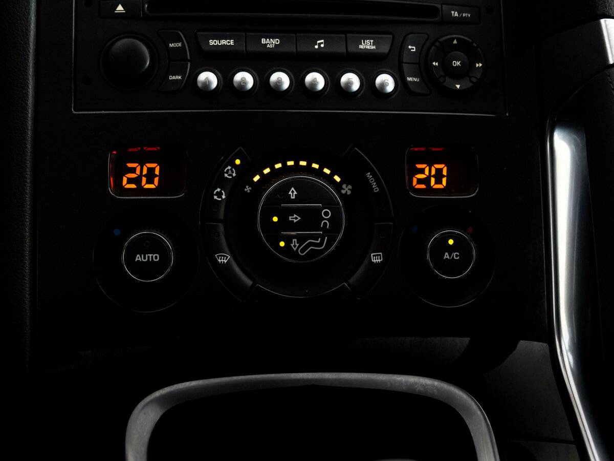 Продажа Б/У Пежо 3008. Фото: #10