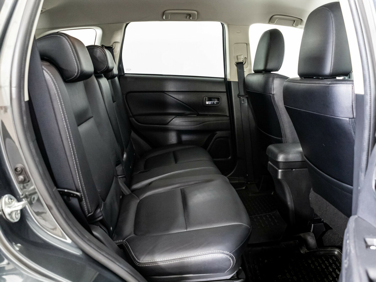 Продажа Б/У Митсубиши Оутлэндер. Фото: #15