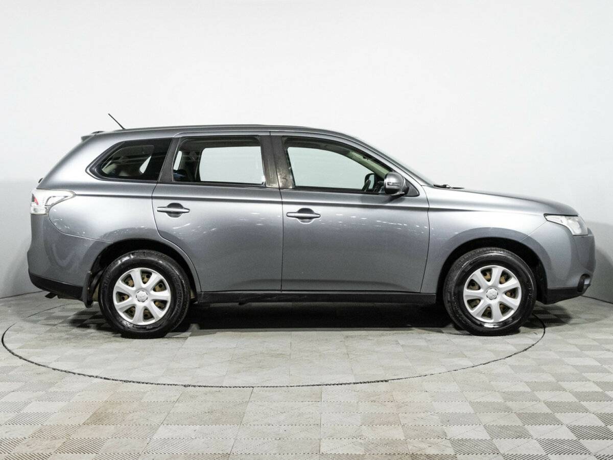 Продажа Б/У Митсубиши Оутлэндер. Фото: #3