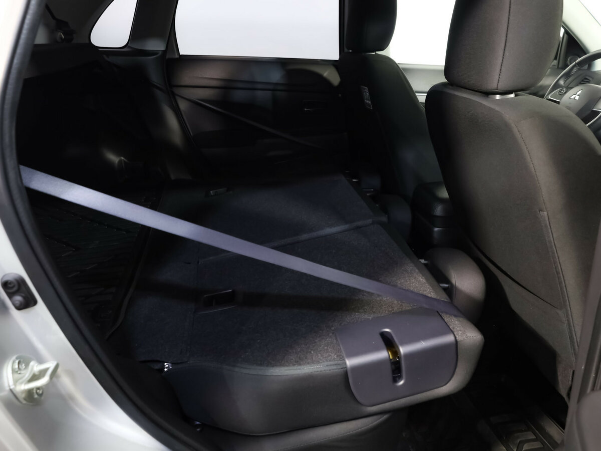 Продажа Б/У Митсубиши АС-Икс. Фото: #20