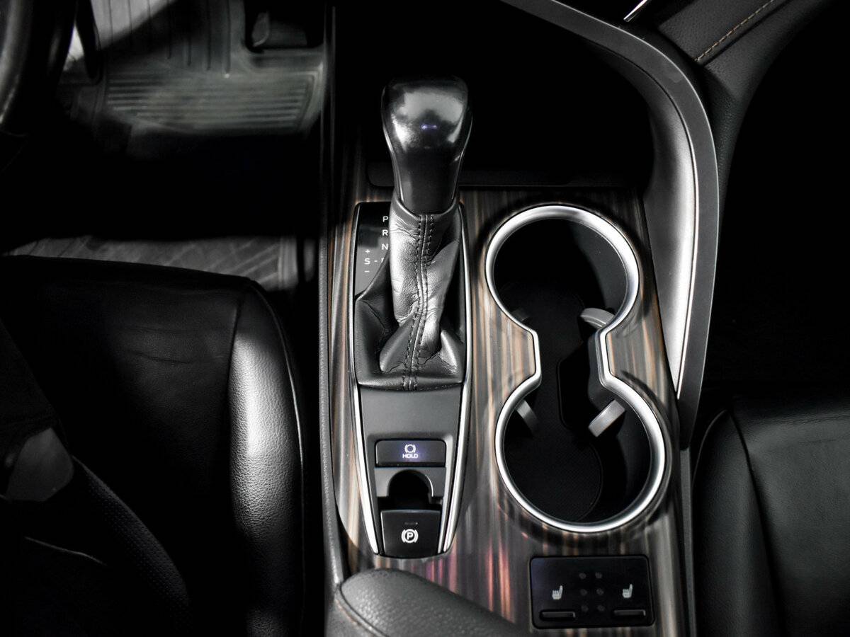 Продажа Б/У Тойота Камри. Фото: #7