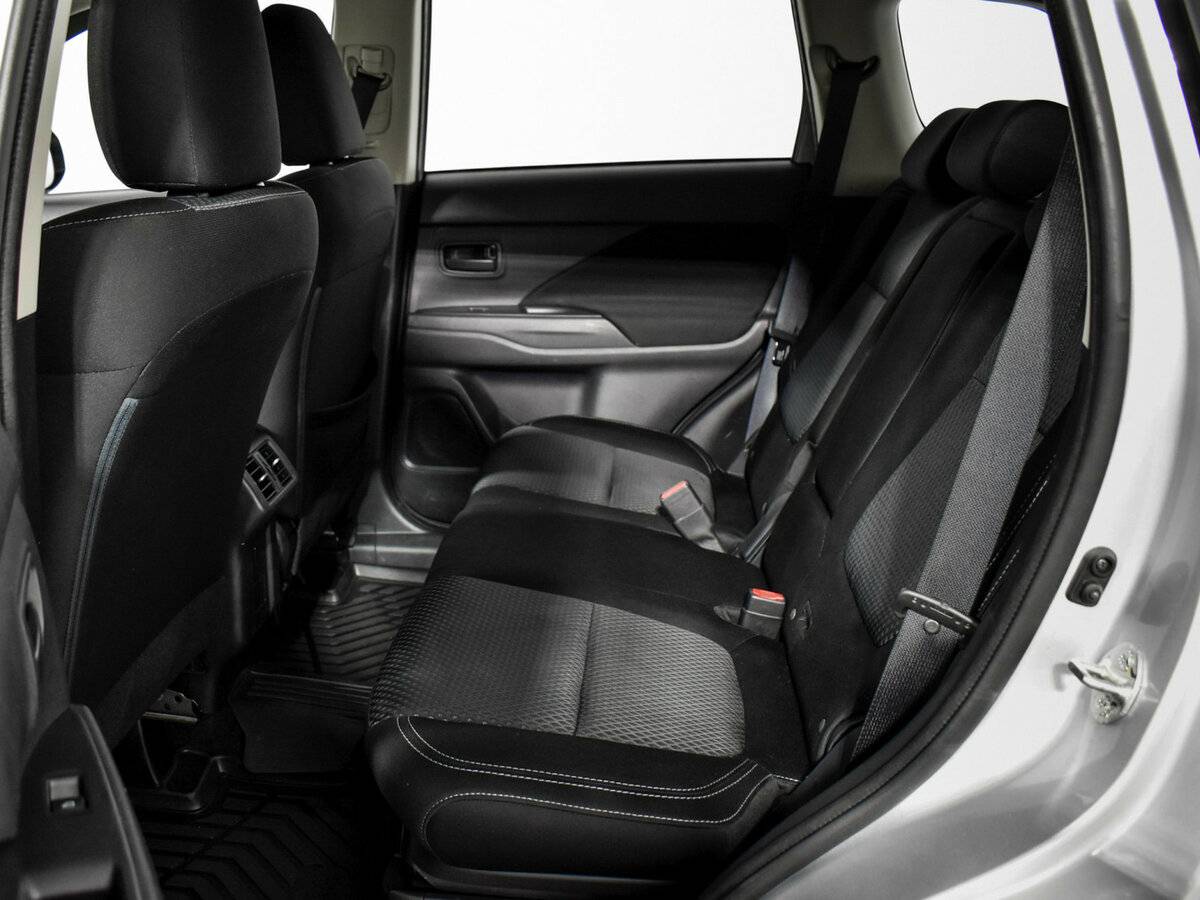 Продажа Б/У Митсубиши Оутлэндер. Фото: #10