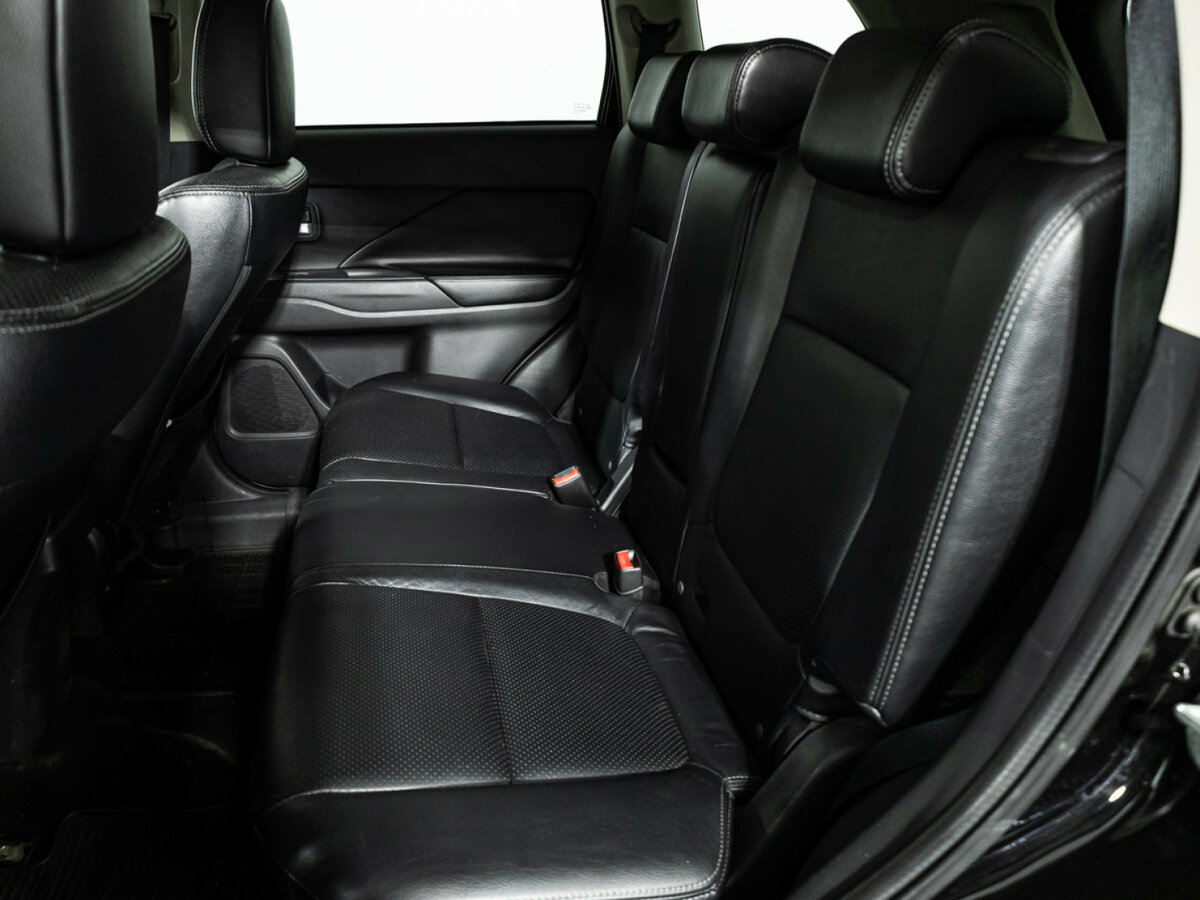 Продажа Б/У Митсубиши Оутлэндер. Фото: #9