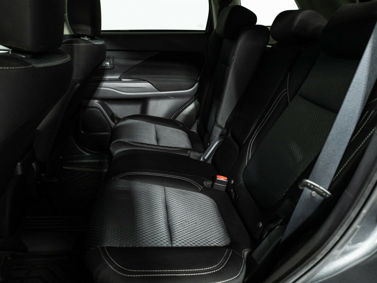 Продажа Б/У Митсубиши Оутлэндер. Фото: #8